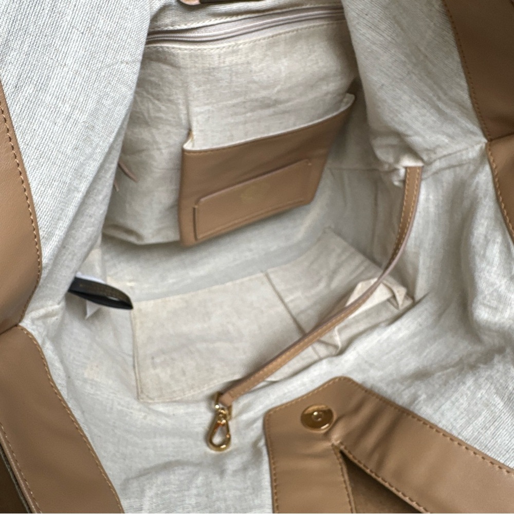 NWOT Vince Camuto Afina Leather‎ Tote Tan With Bag Charm Double Handle Large - Picture 10 of 16